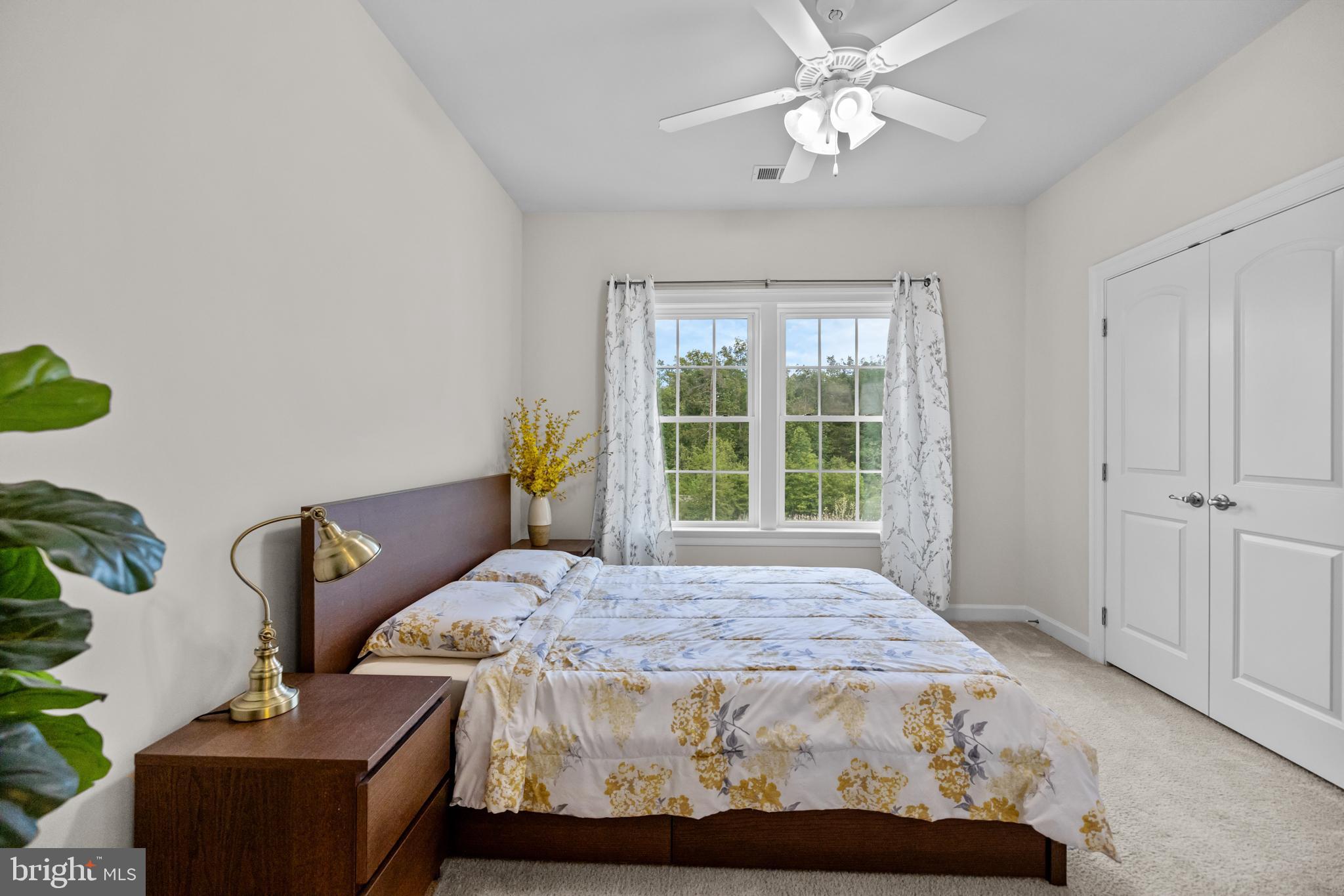 SEVEN HILLS - Residential