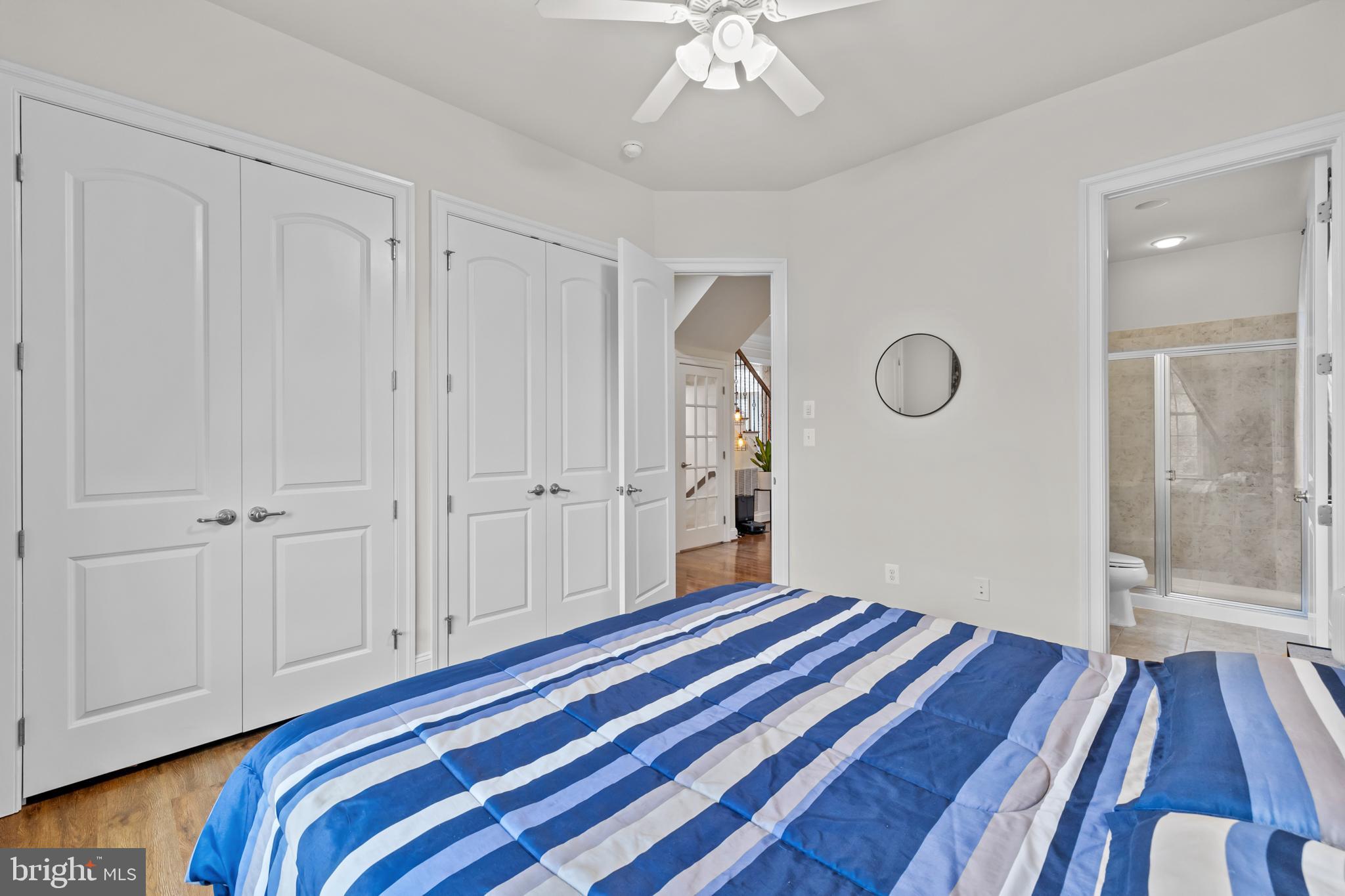 SEVEN HILLS - Residential
