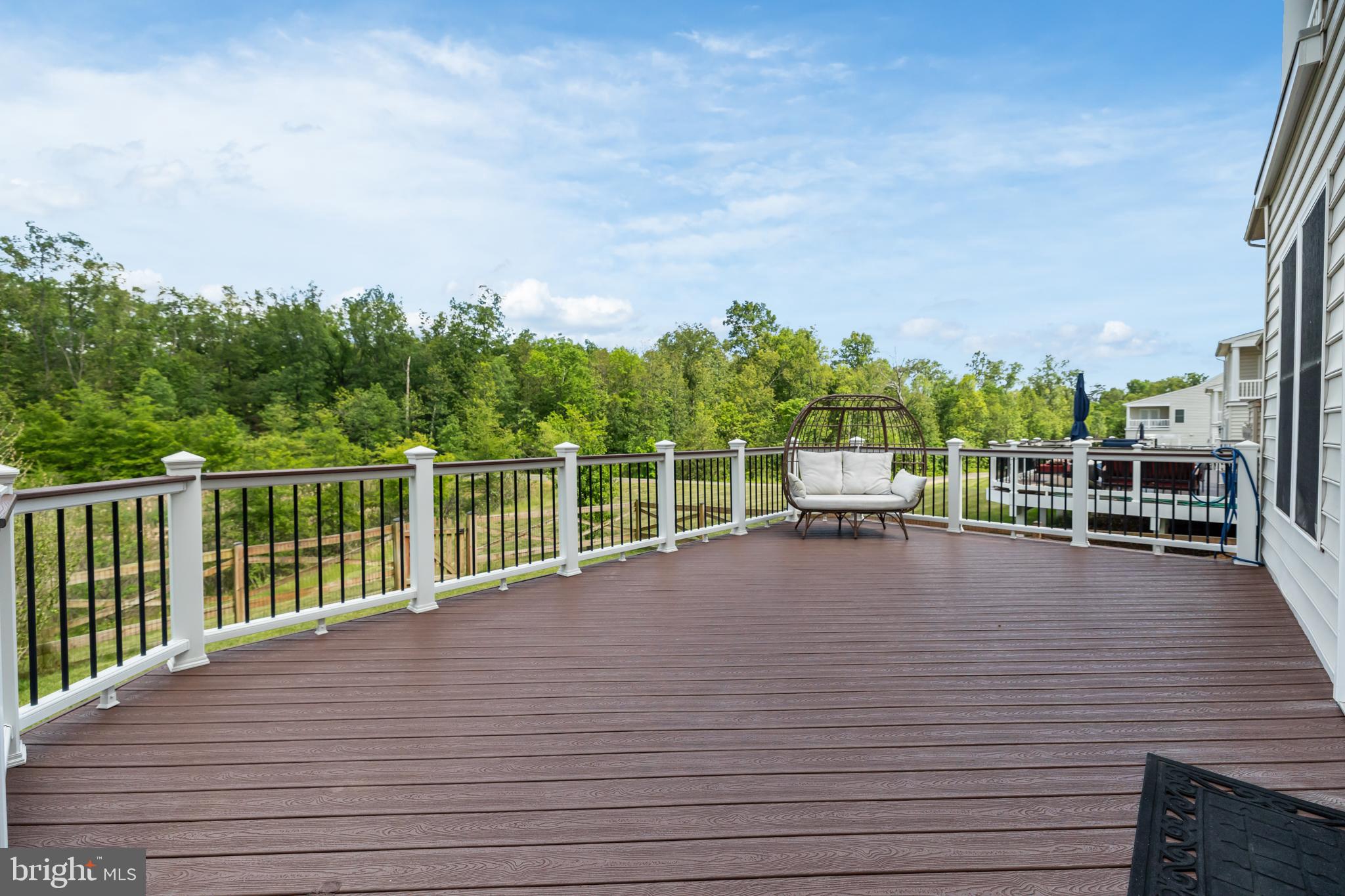 SEVEN HILLS - Residential