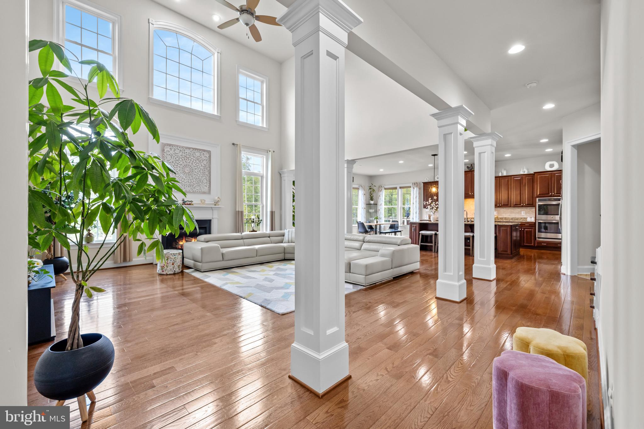 SEVEN HILLS - Residential
