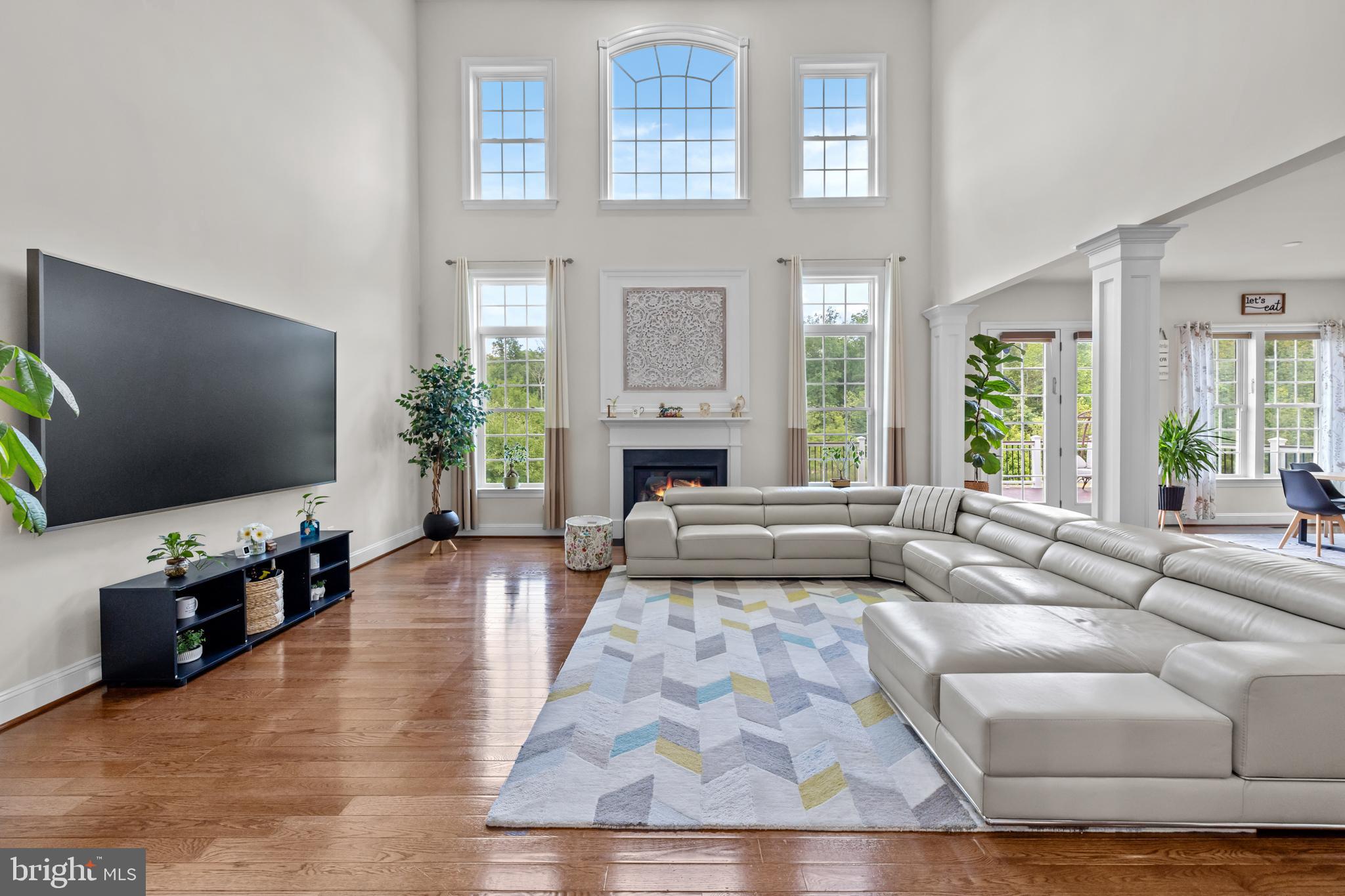 SEVEN HILLS - Residential