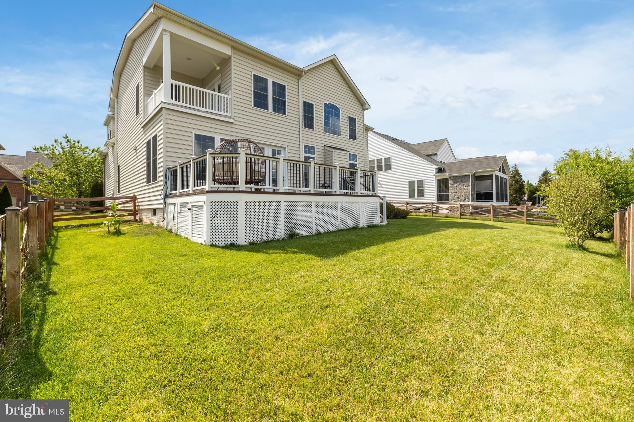 SEVEN HILLS - Residential