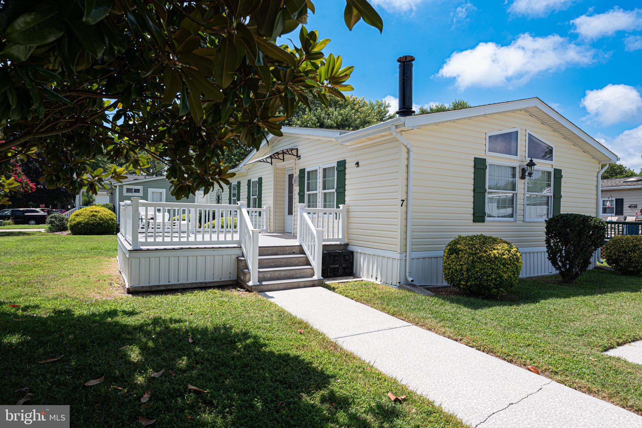 MYSTIC HARBOUR - Residential