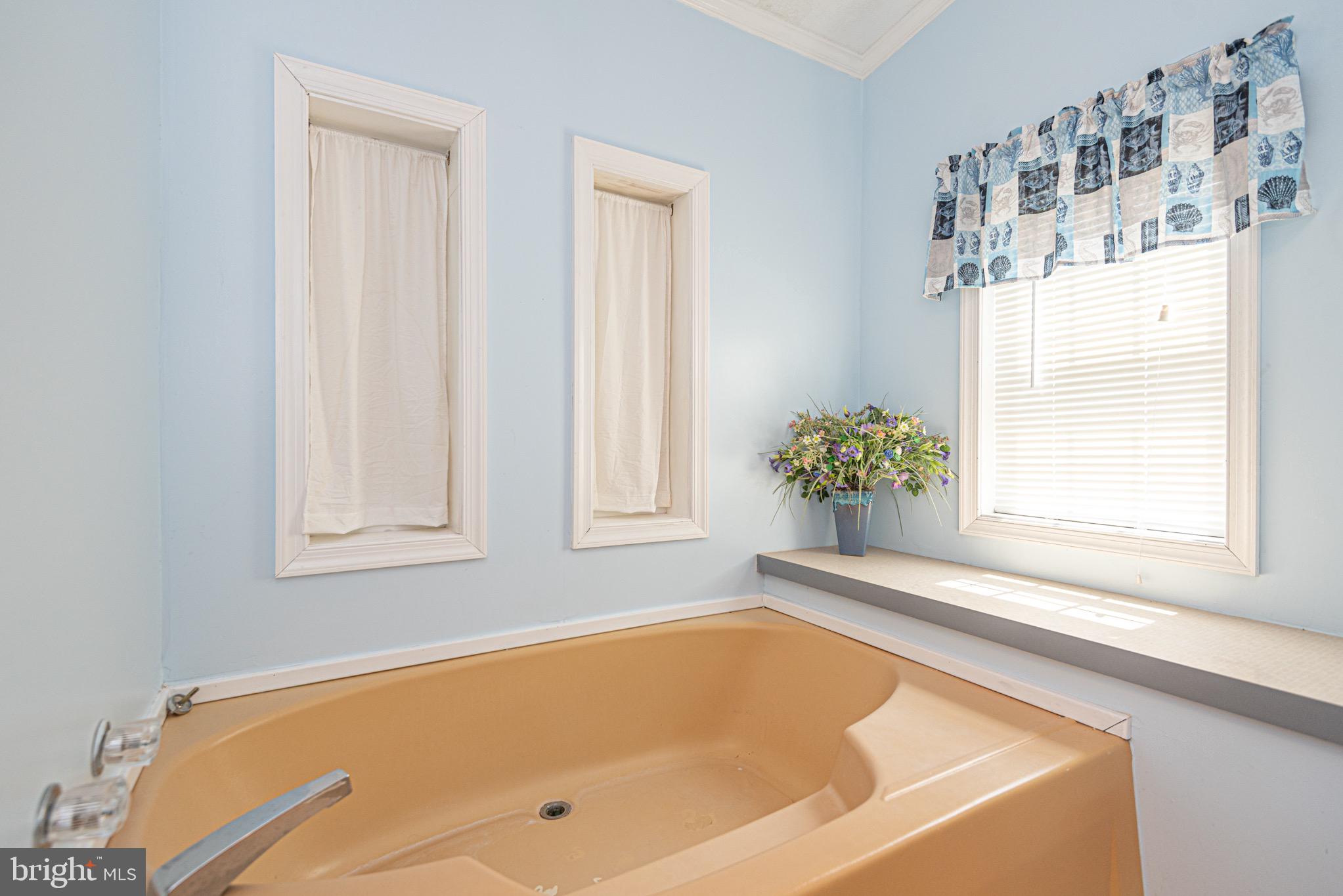 MYSTIC HARBOUR - Residential