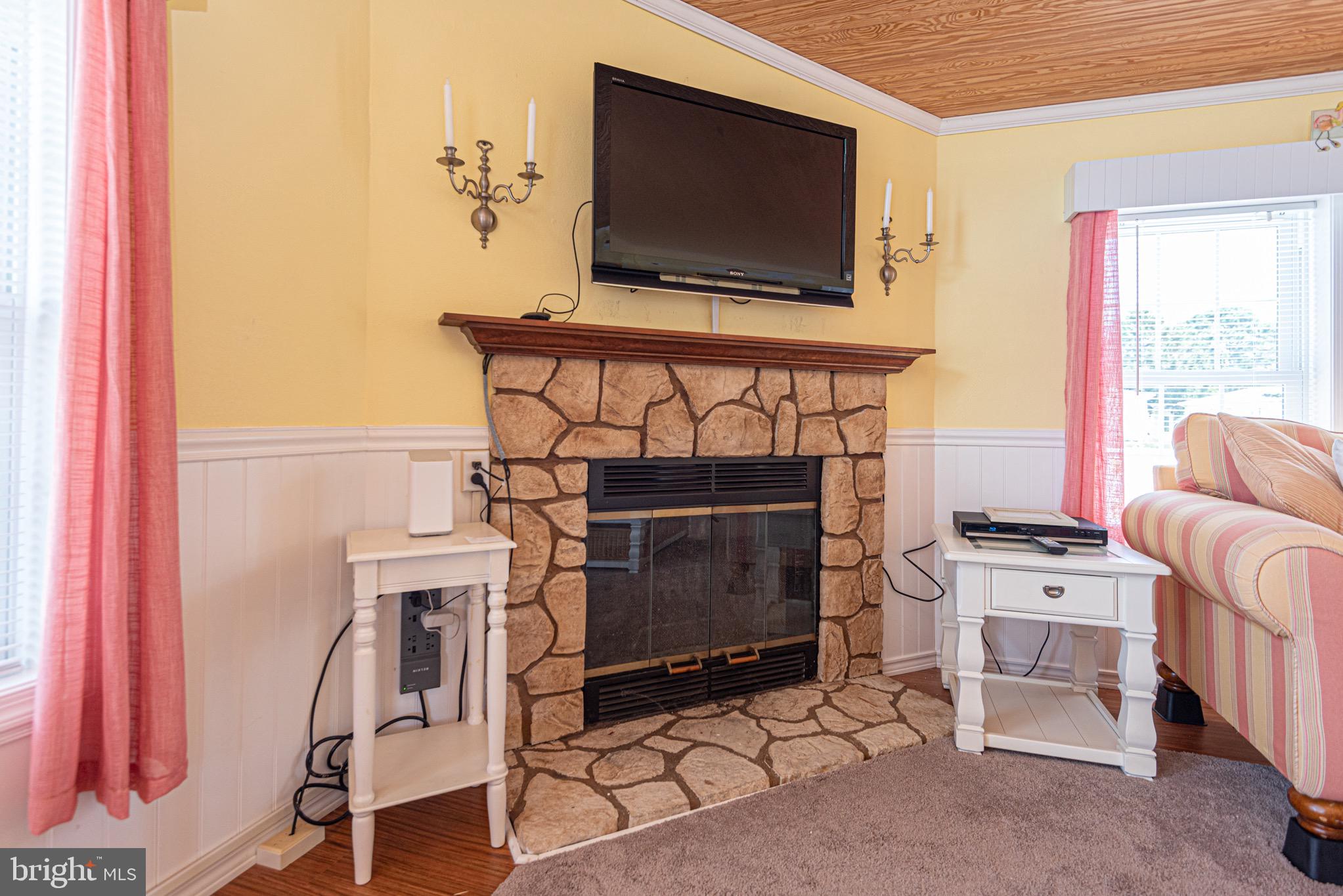 MYSTIC HARBOUR - Residential