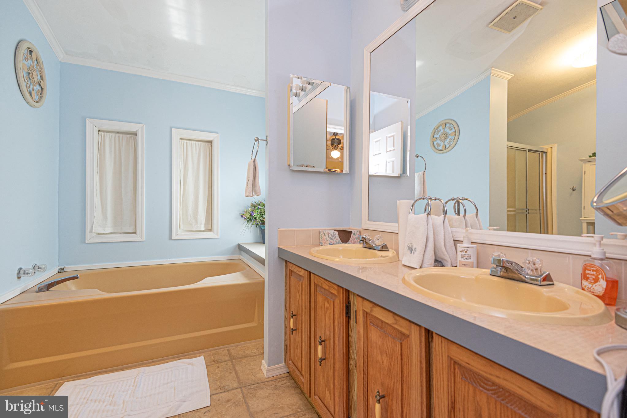 MYSTIC HARBOUR - Residential