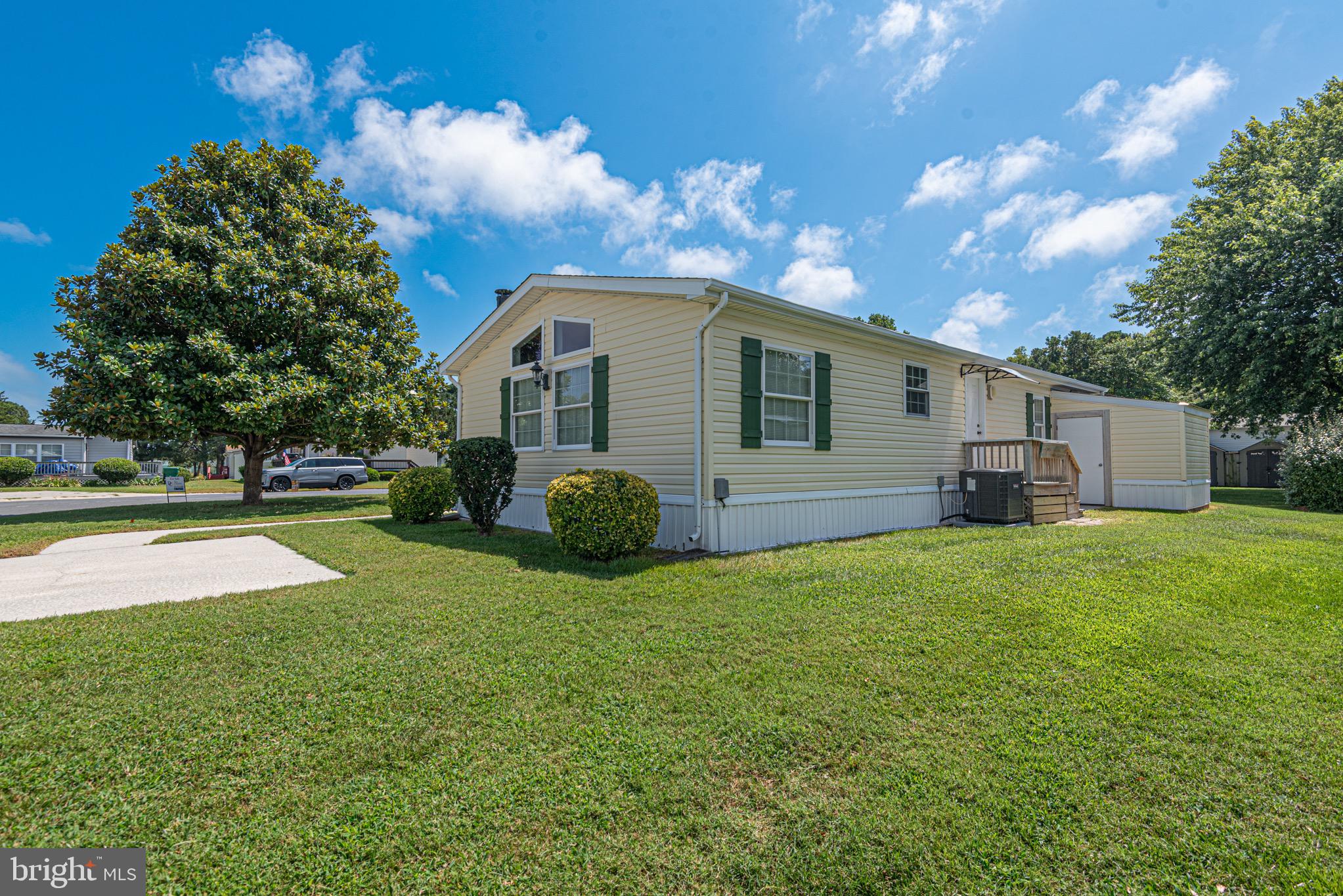 MYSTIC HARBOUR - Residential