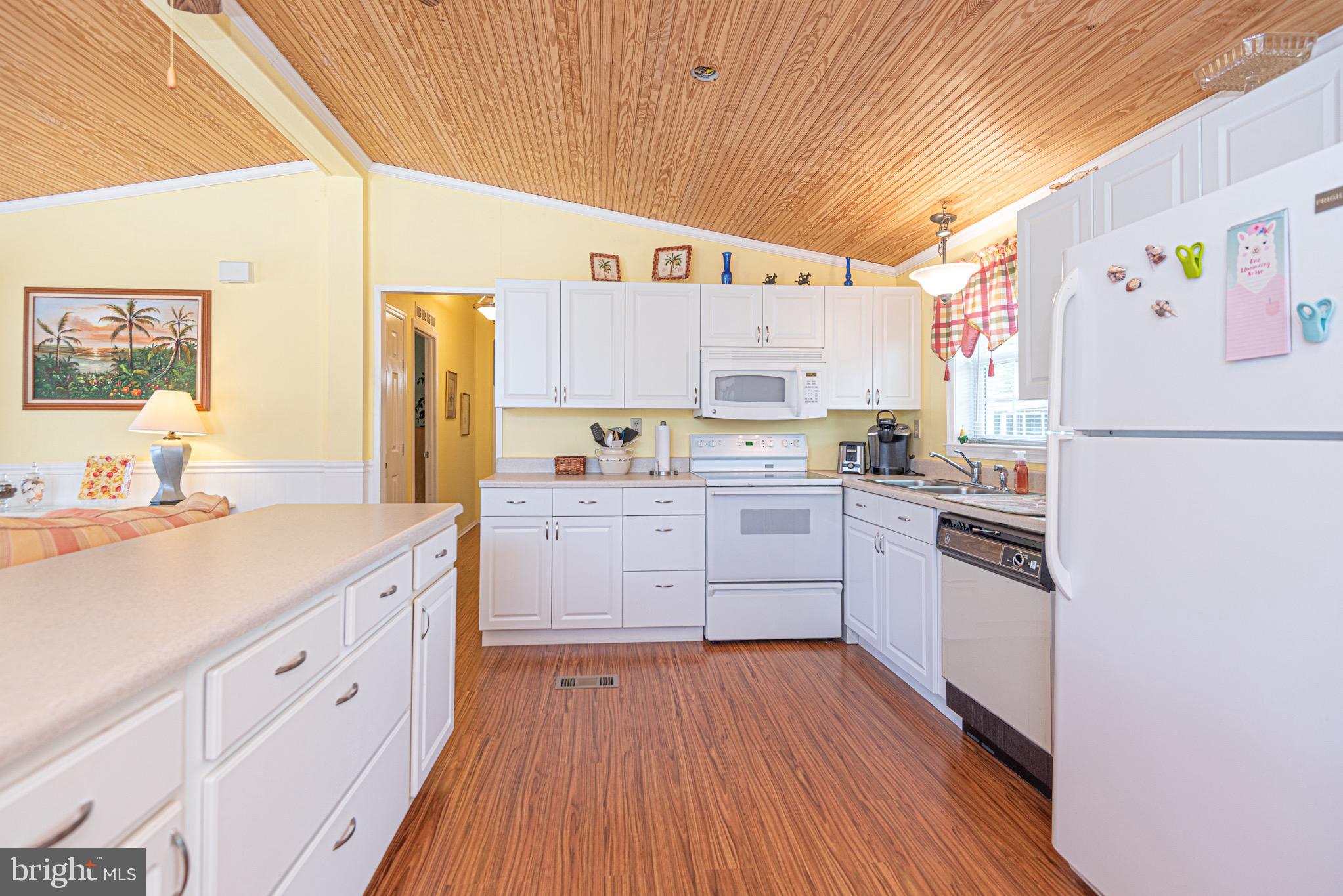 MYSTIC HARBOUR - Residential