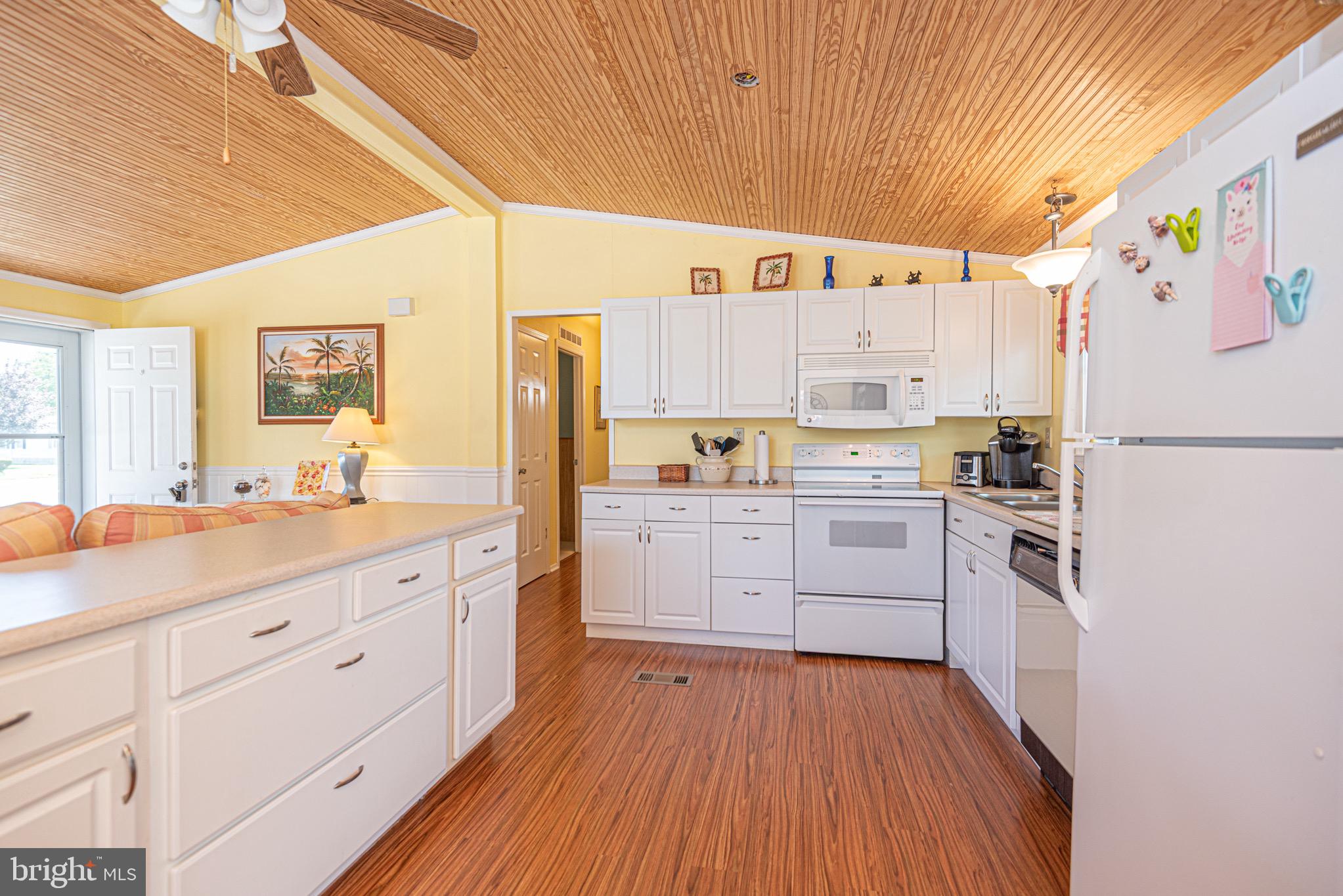 MYSTIC HARBOUR - Residential