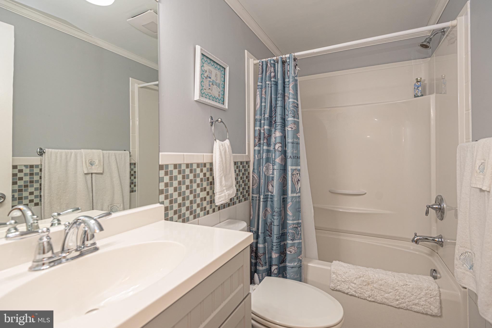 MYSTIC HARBOUR - Residential