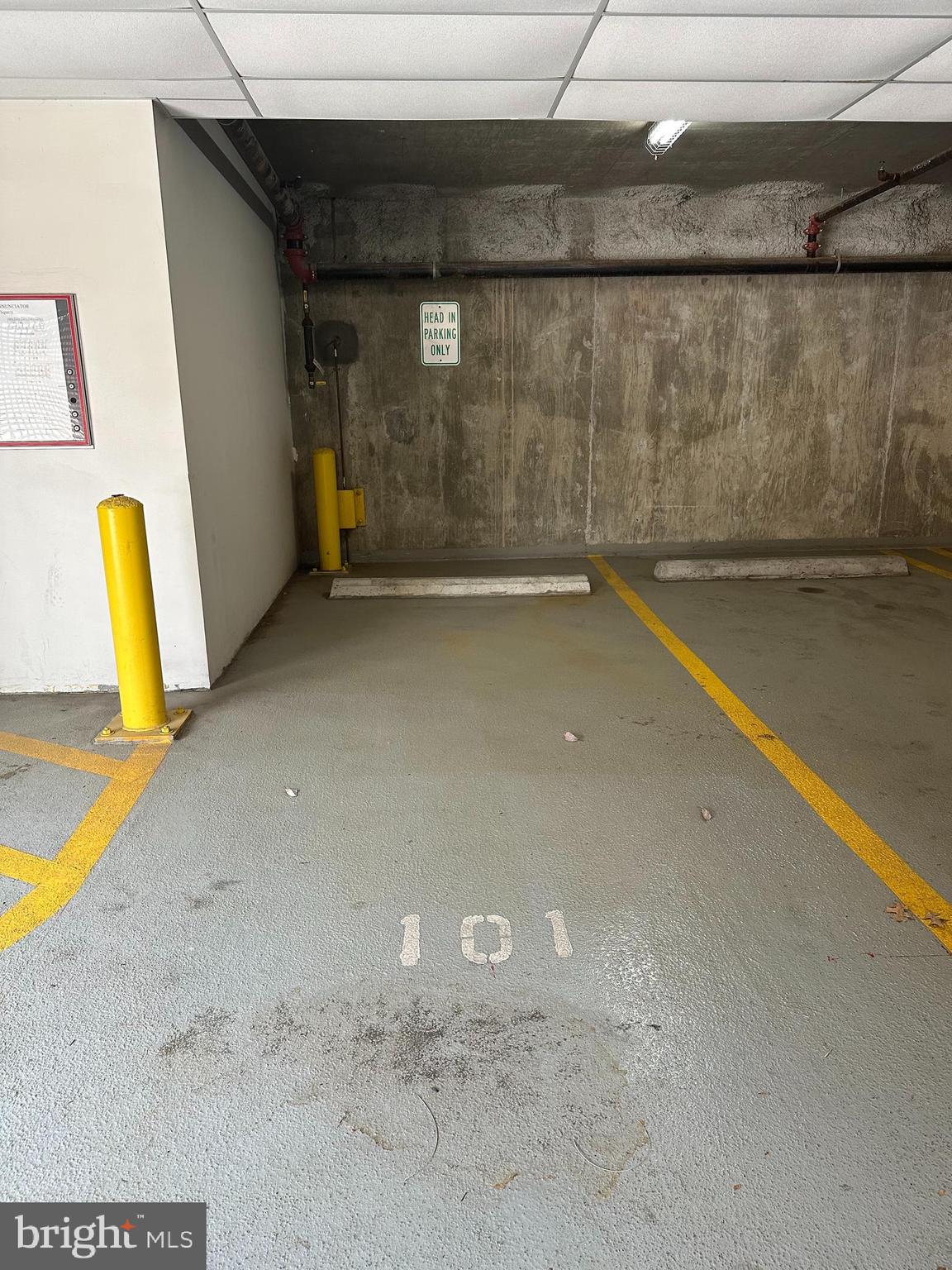 GASLIGHT SQUARE - Residential