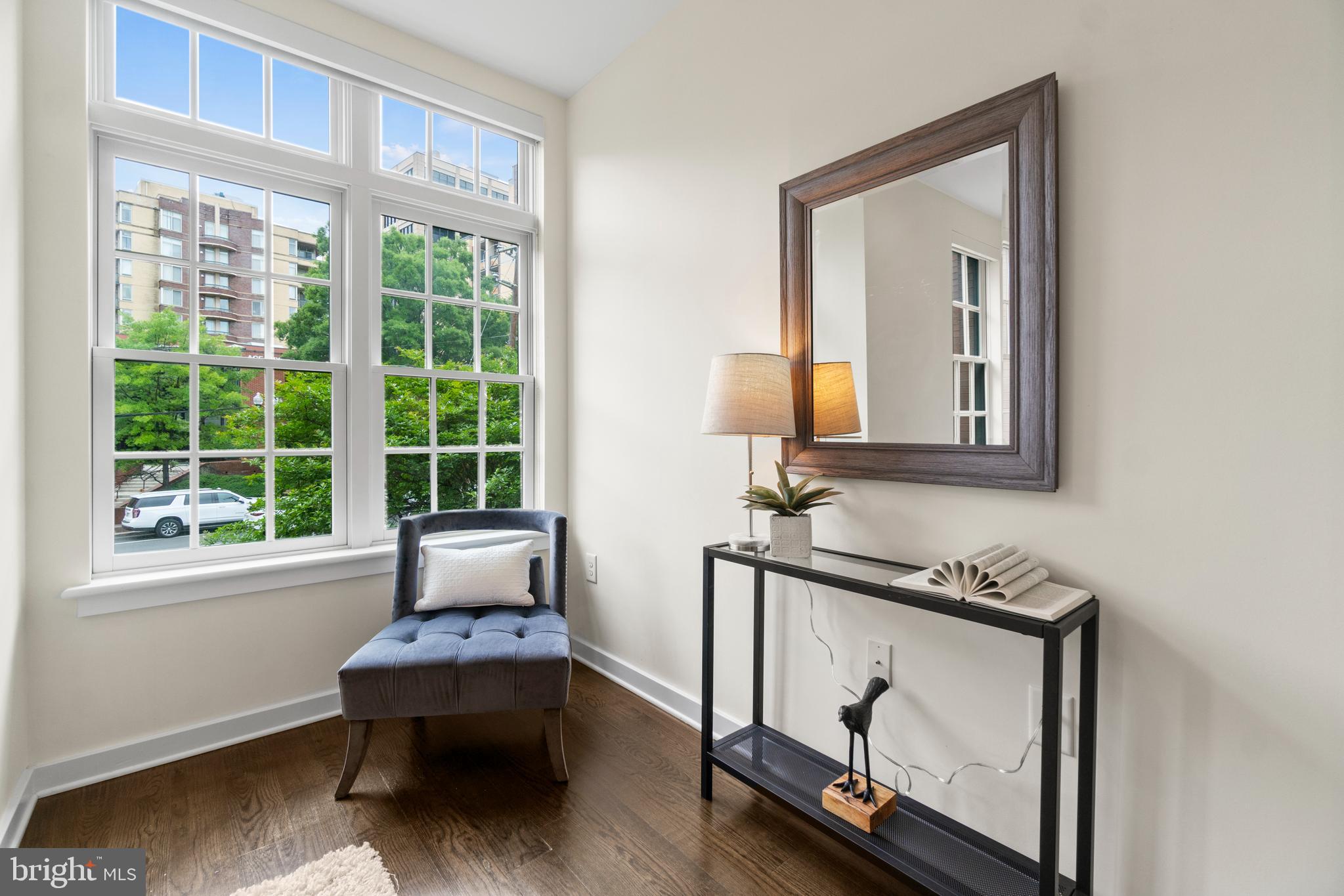 GASLIGHT SQUARE - Residential