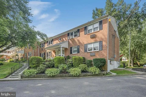 MLS: NJCD2128532
