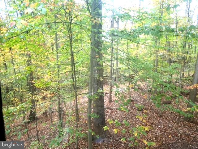 9302 FLAGSTONE DRIVE