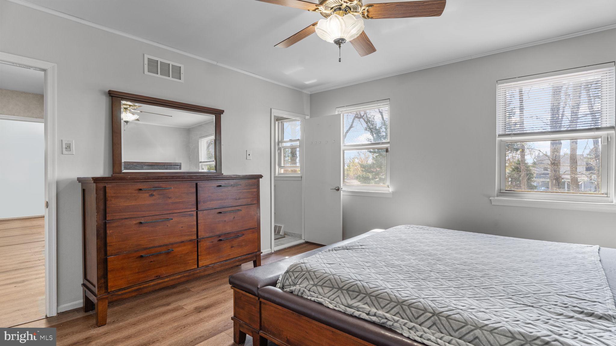 WOODLYN CROSSING - Residential