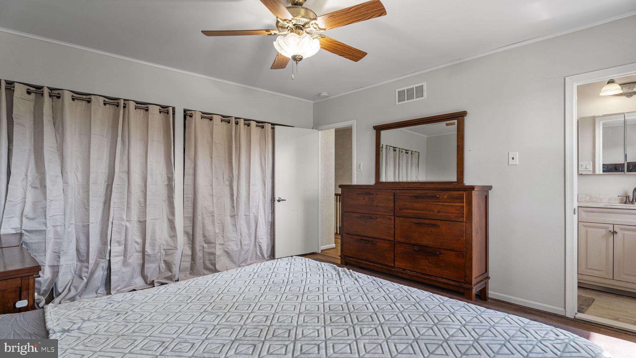 WOODLYN CROSSING - Residential