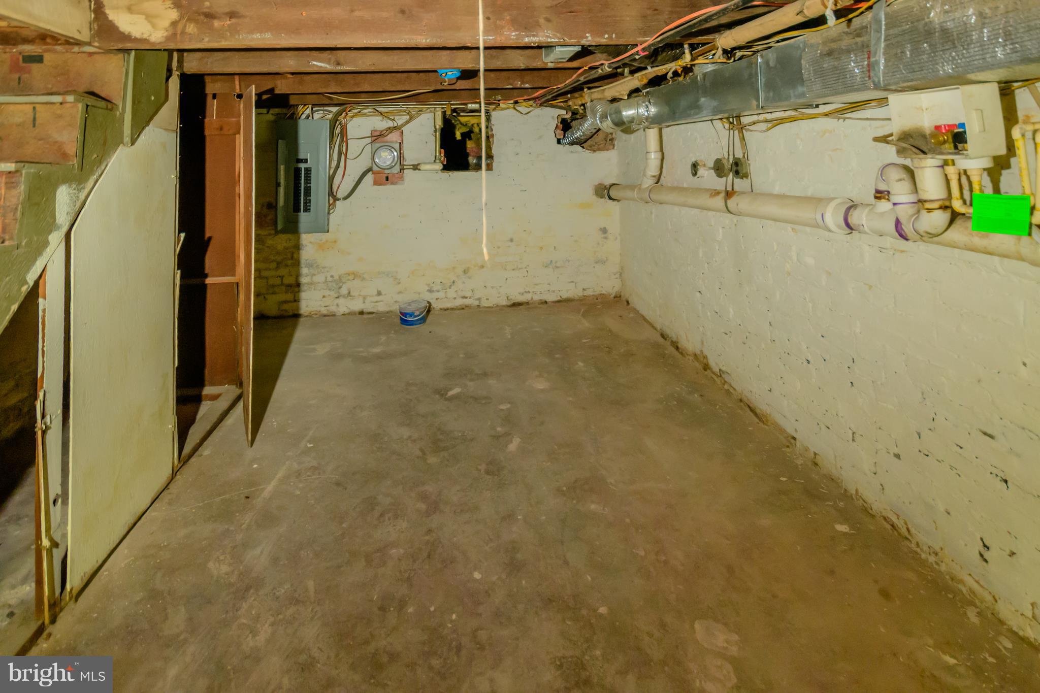 HIGHLANDTOWN - Residential