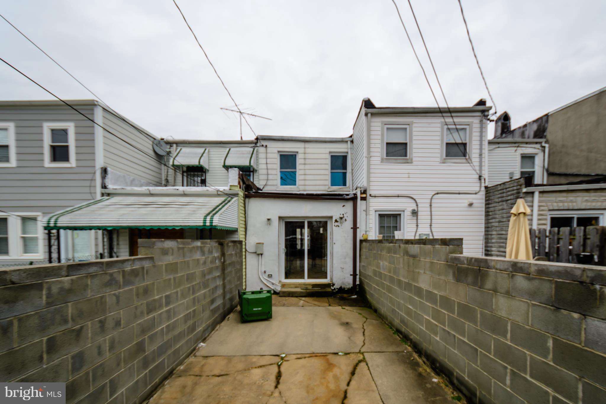 HIGHLANDTOWN - Residential