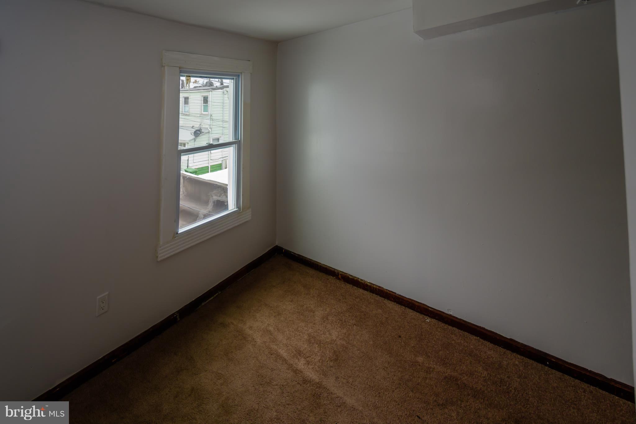 HIGHLANDTOWN - Residential