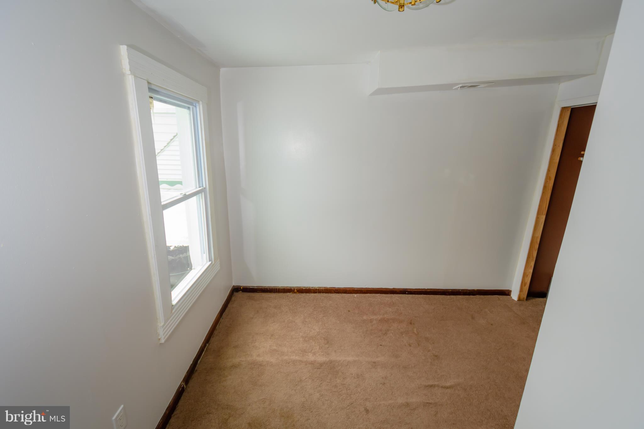 HIGHLANDTOWN - Residential