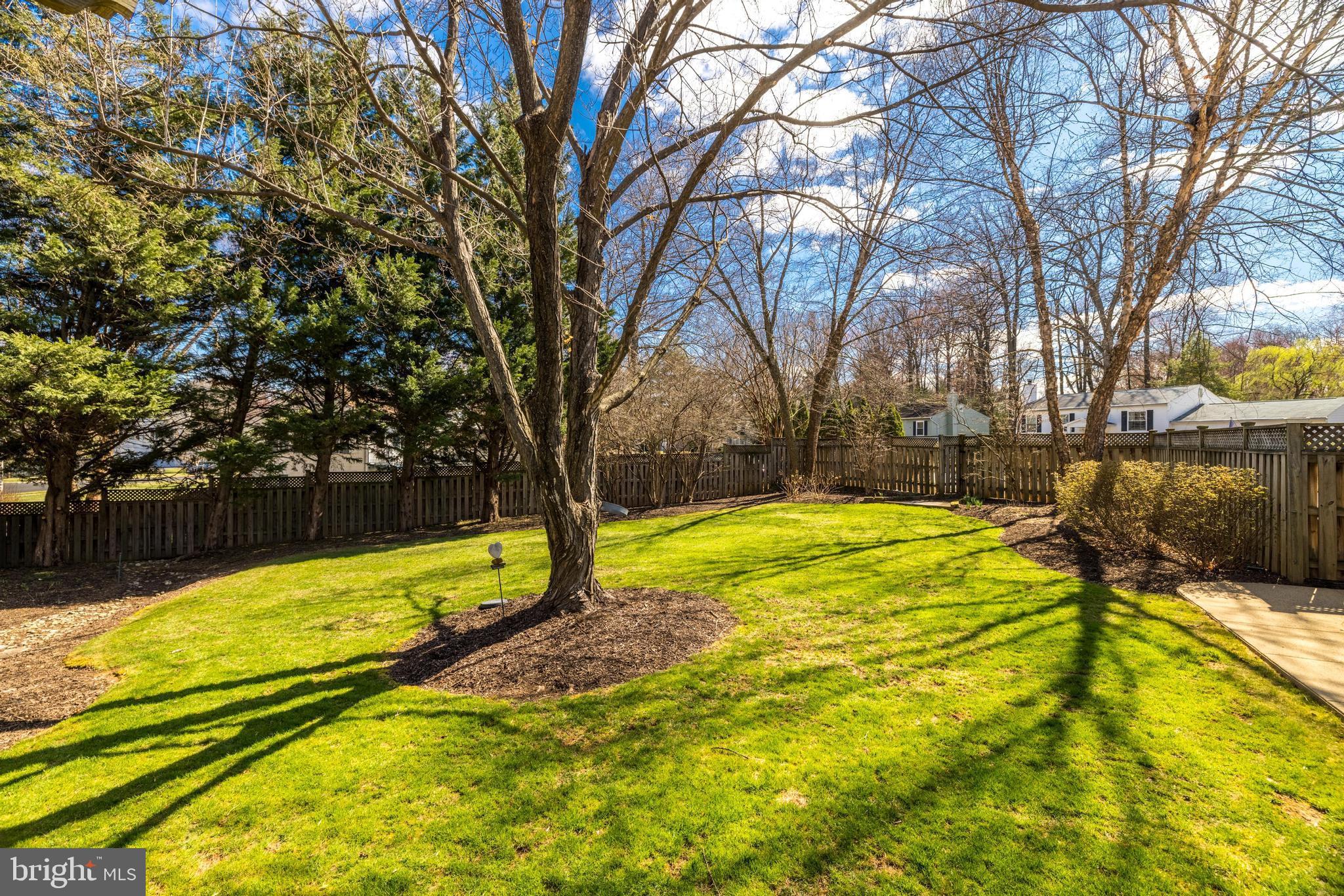 GLENBROOKE WOODS - Residential