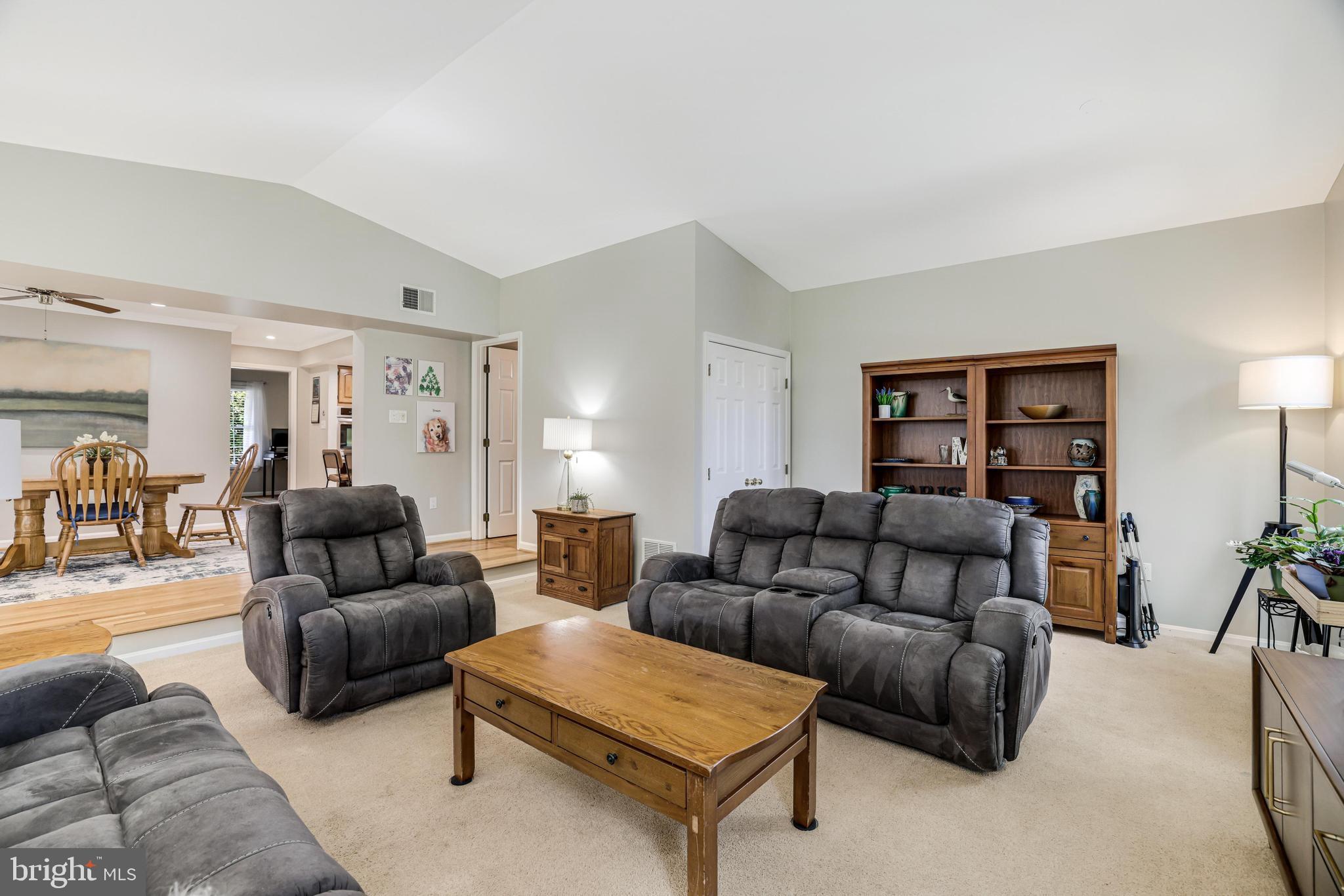 GLENBROOKE WOODS - Residential