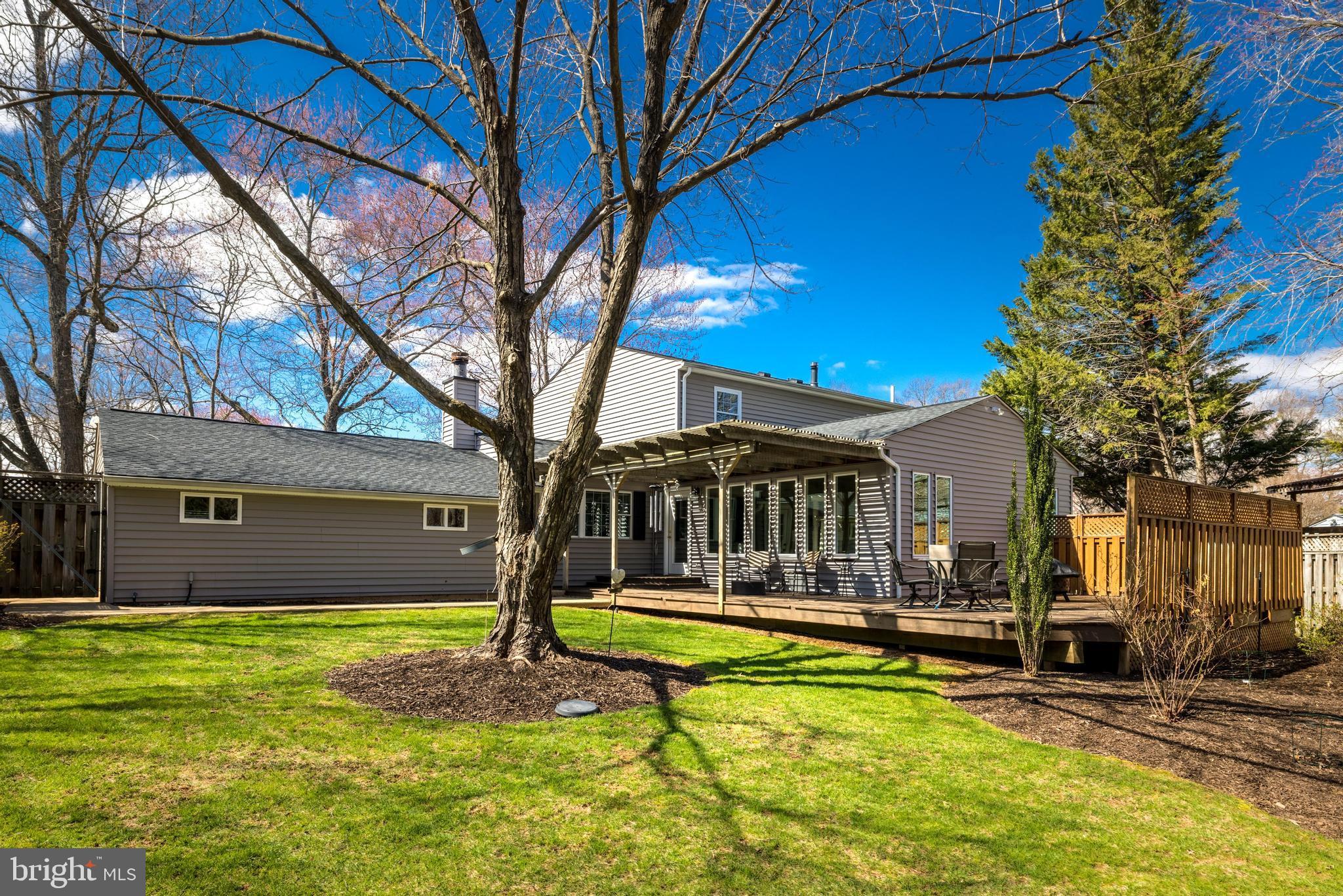 GLENBROOKE WOODS - Residential