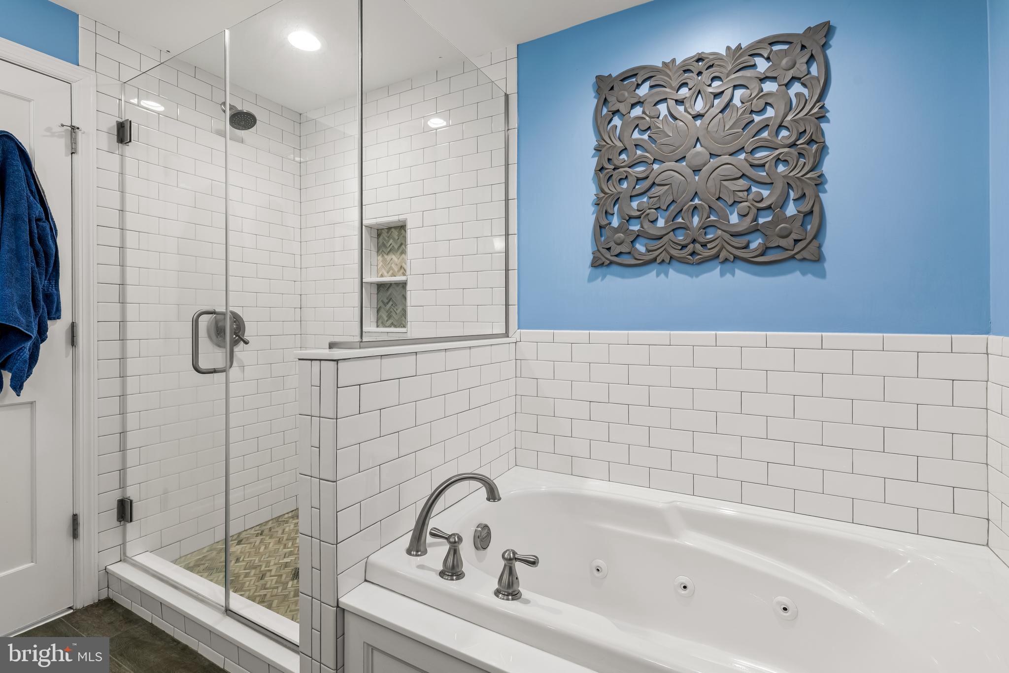 STONELEIGH - Residential