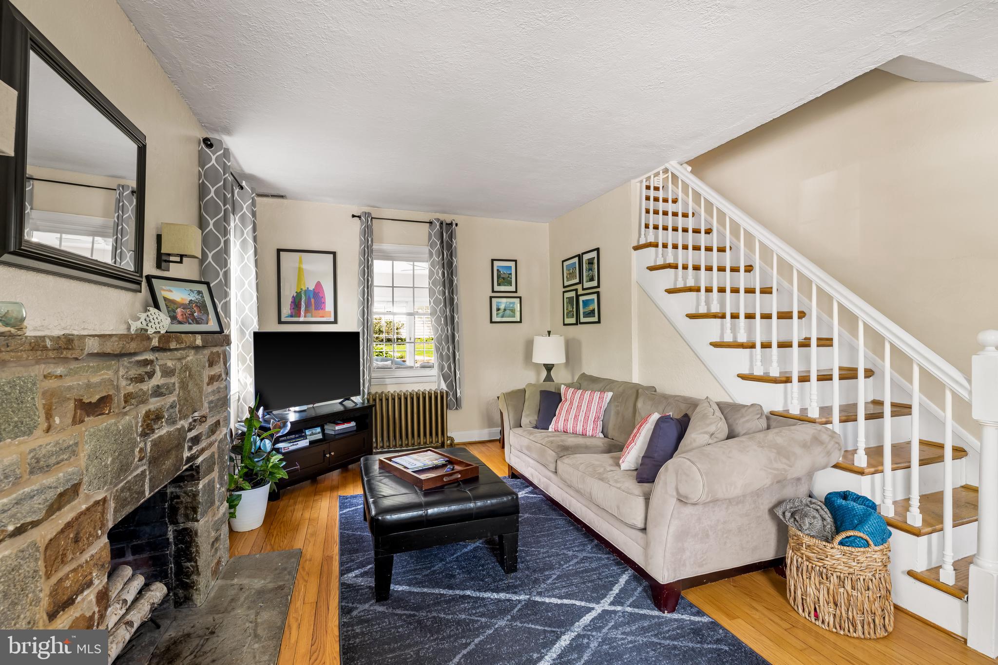 STONELEIGH - Residential