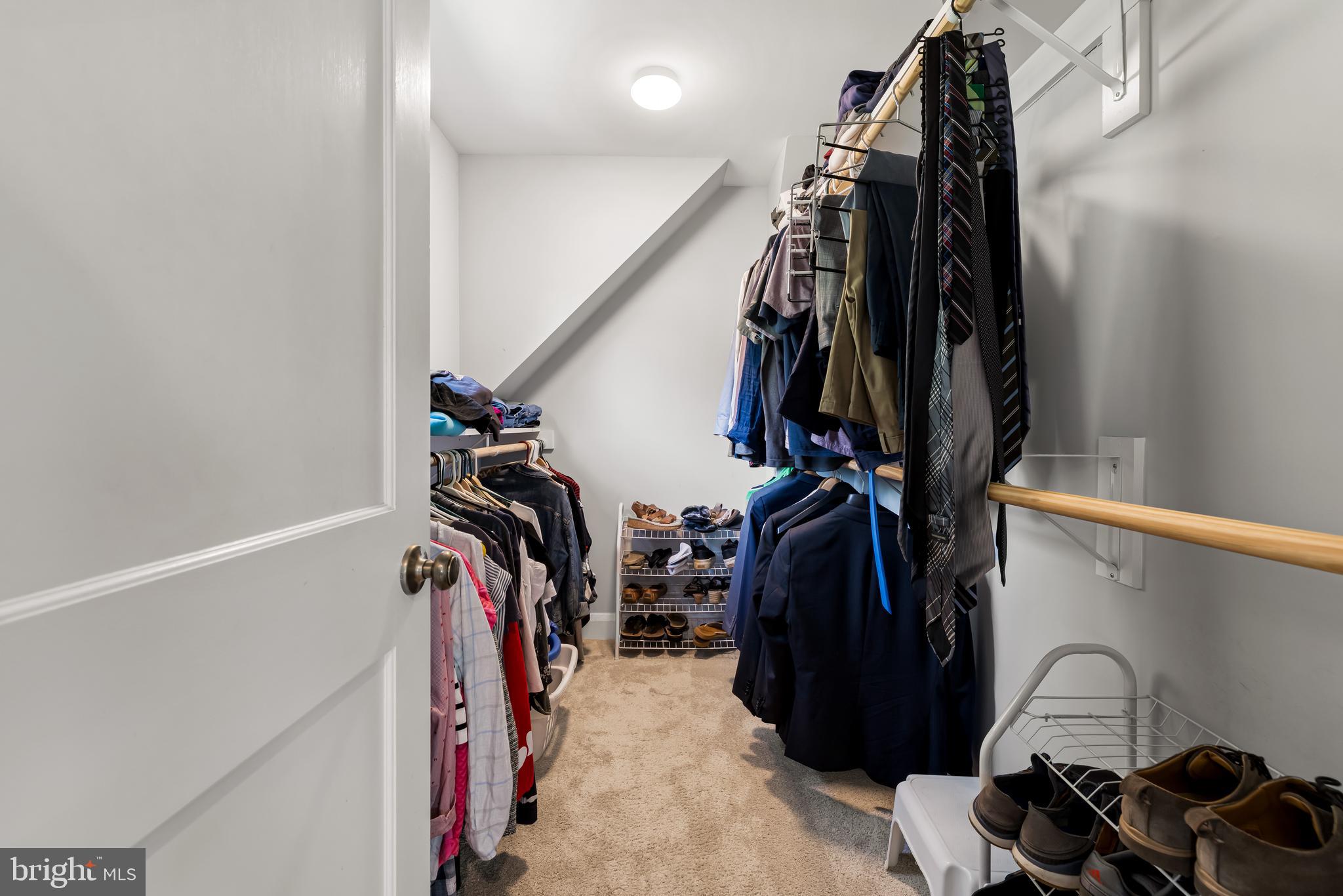 STONELEIGH - Residential