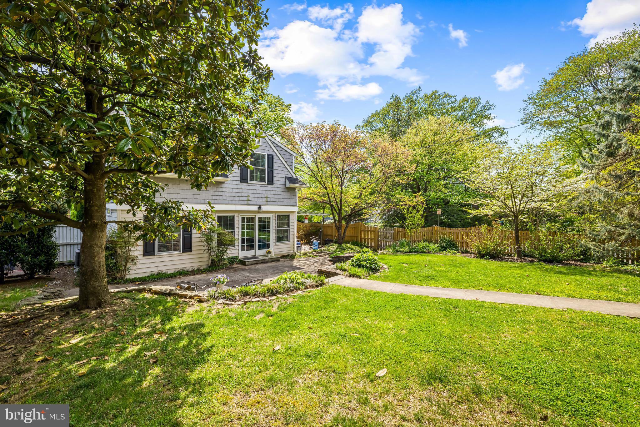 STONELEIGH - Residential