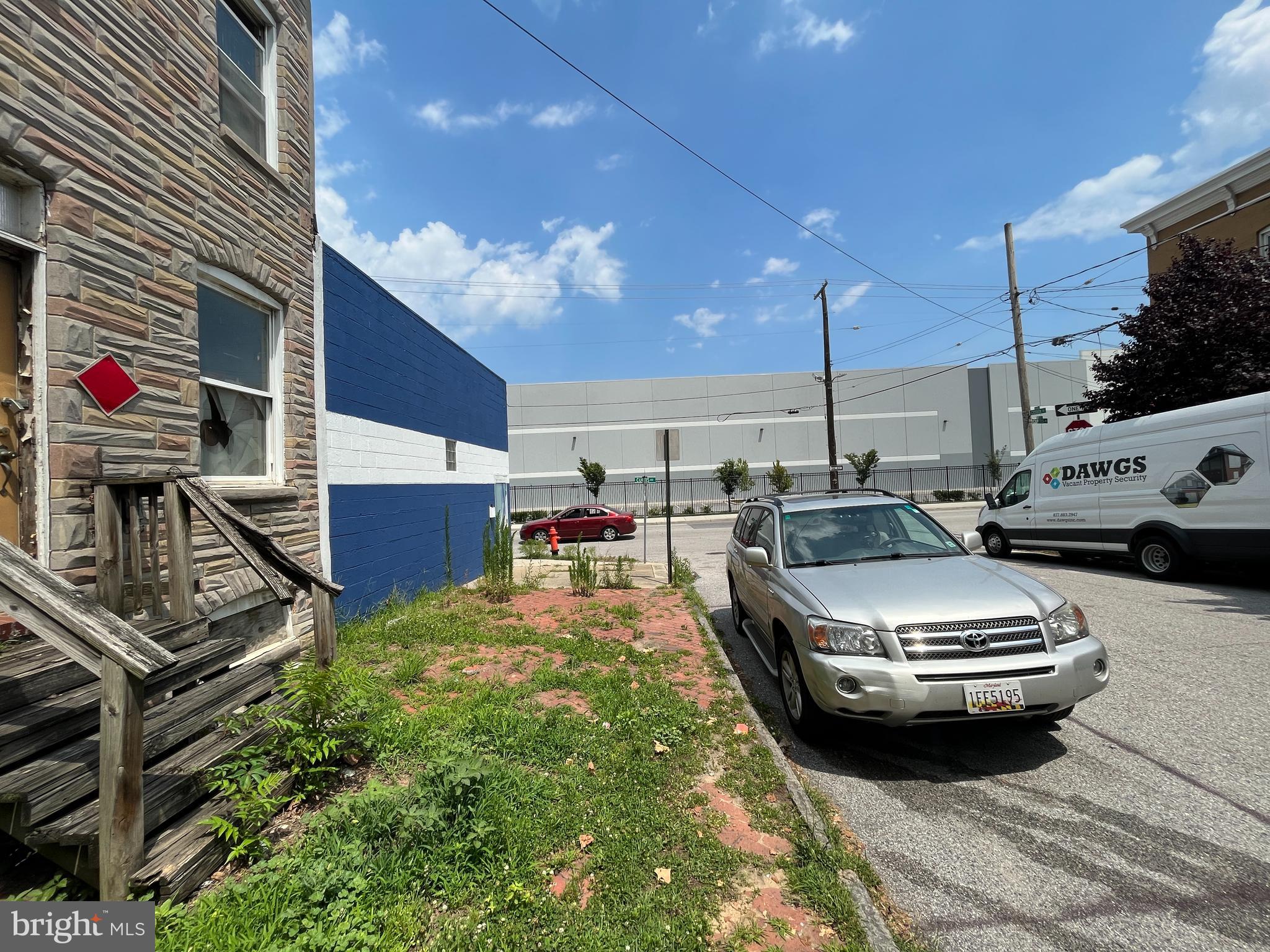 1642 CEDDOX STREET