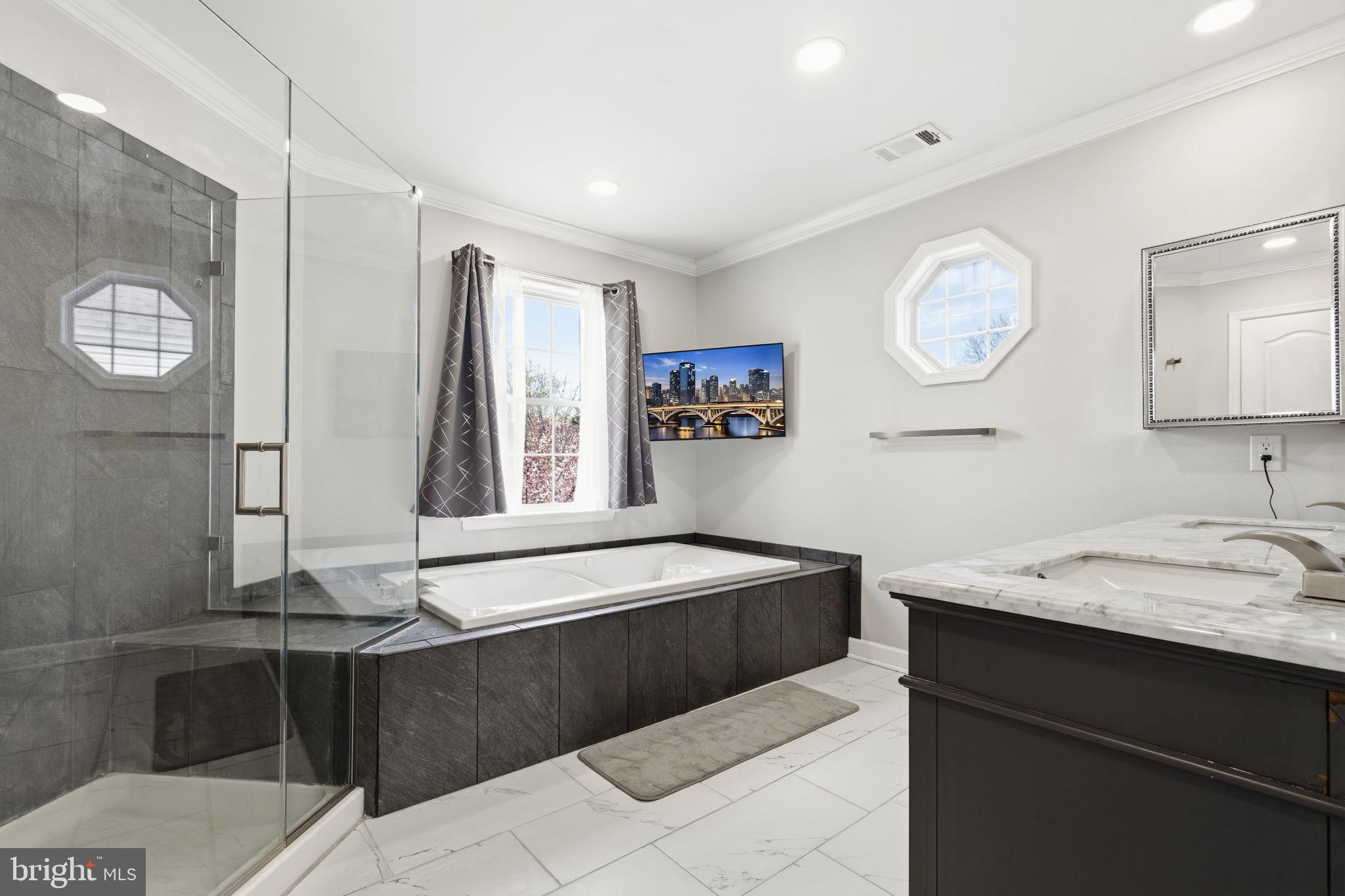 WORMANS MILL - Residential