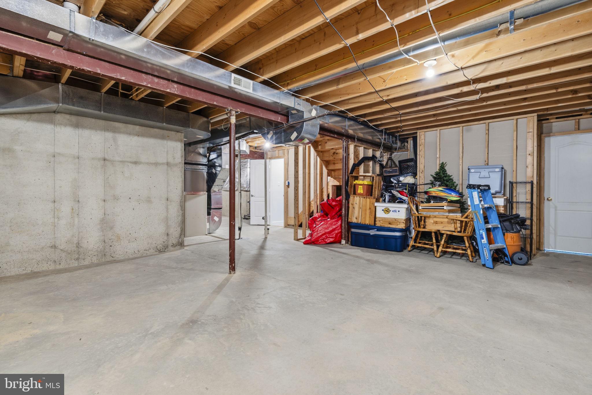 WORMANS MILL - Residential