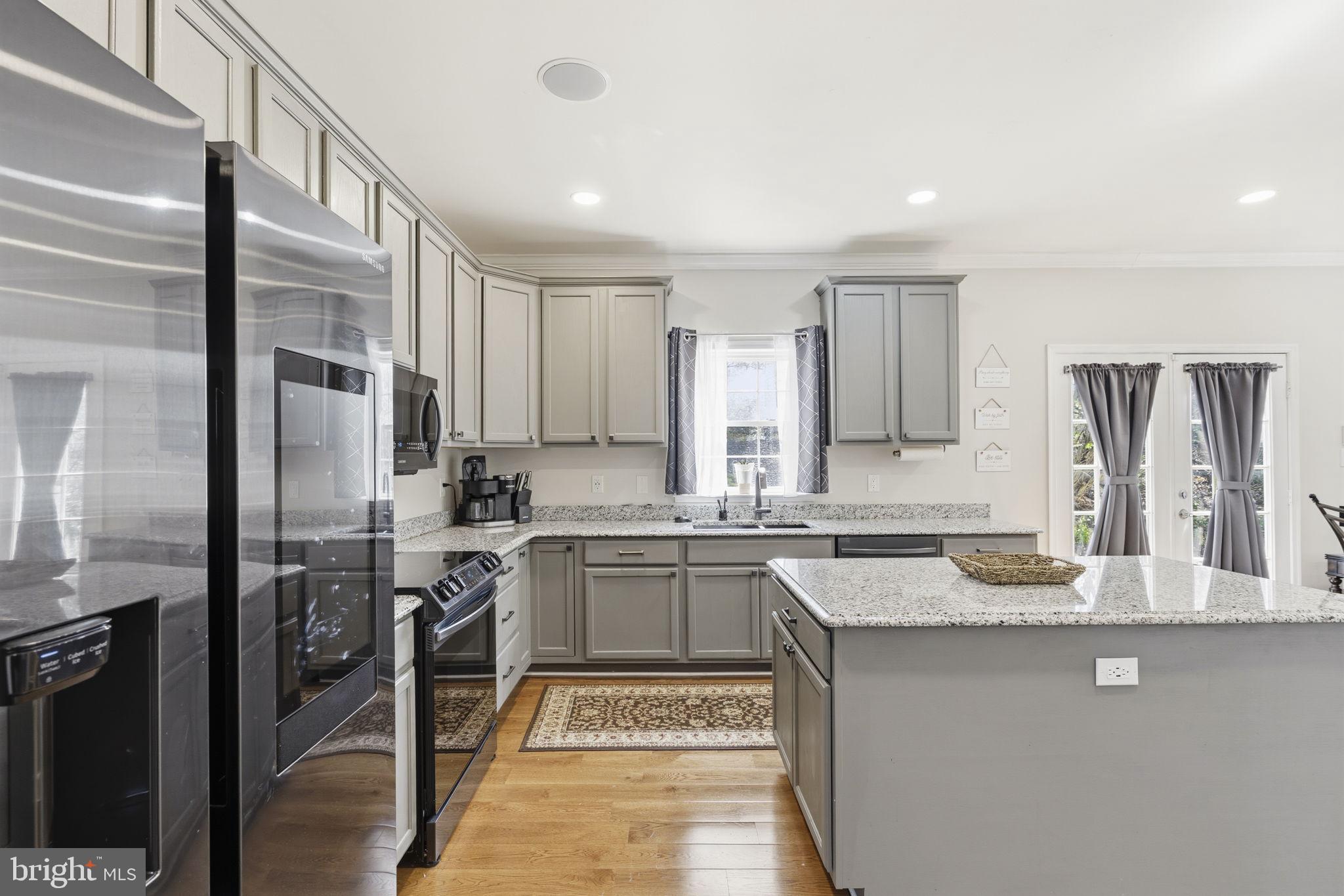 WORMANS MILL - Residential