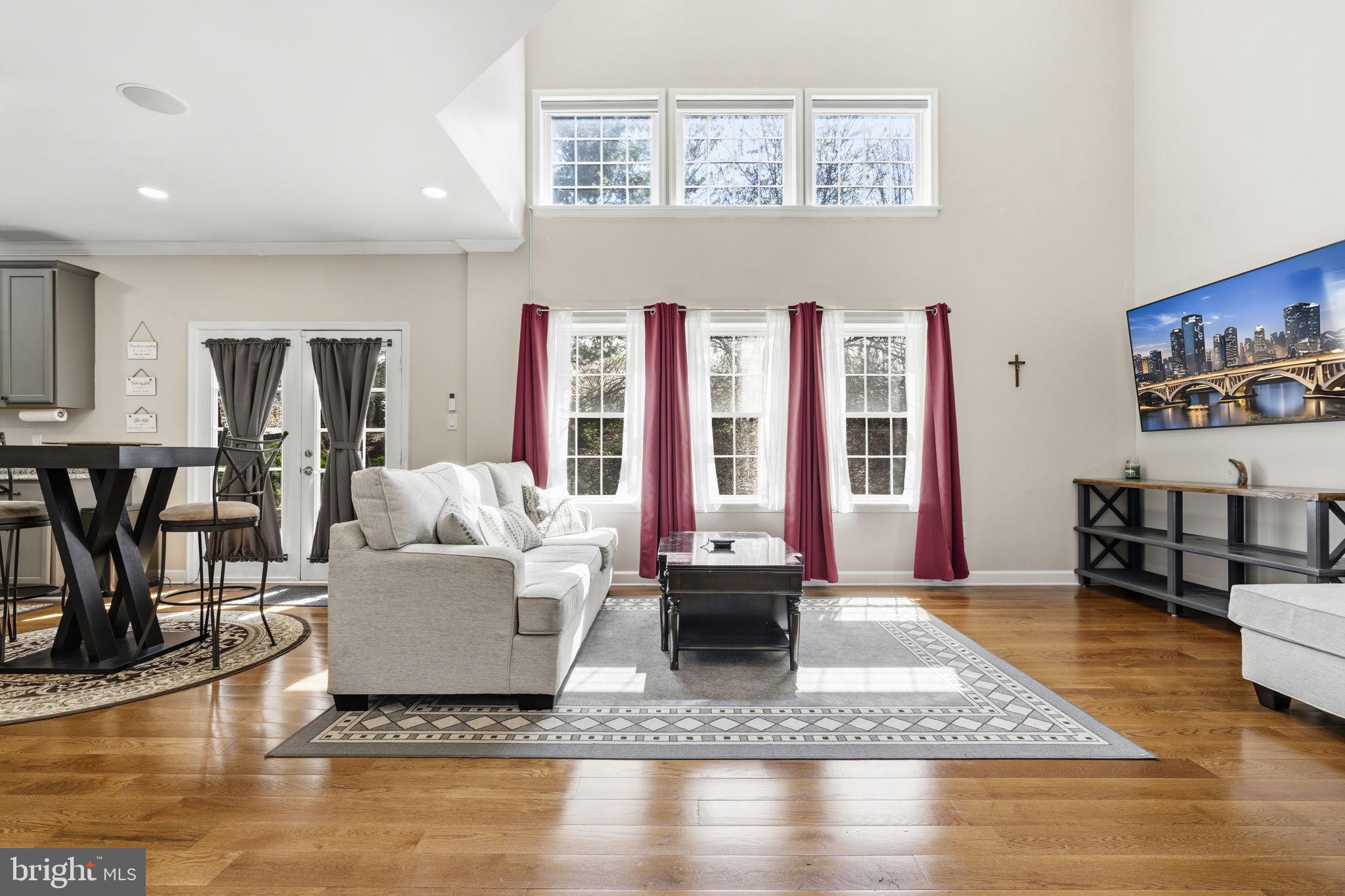 WORMANS MILL - Residential