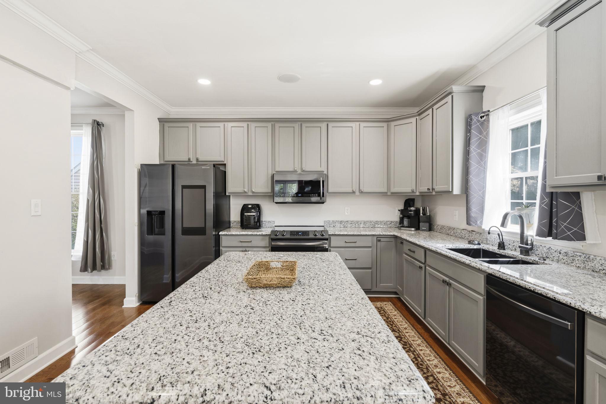 WORMANS MILL - Residential