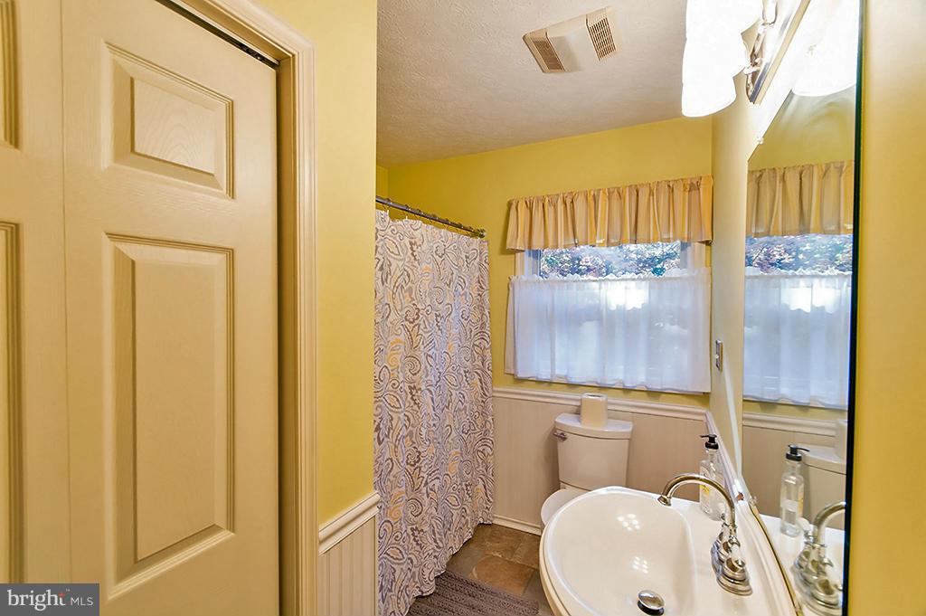 BEAVER DAM WOODS - Residential