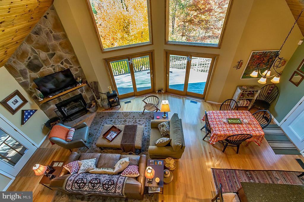 BEAVER DAM WOODS - Residential