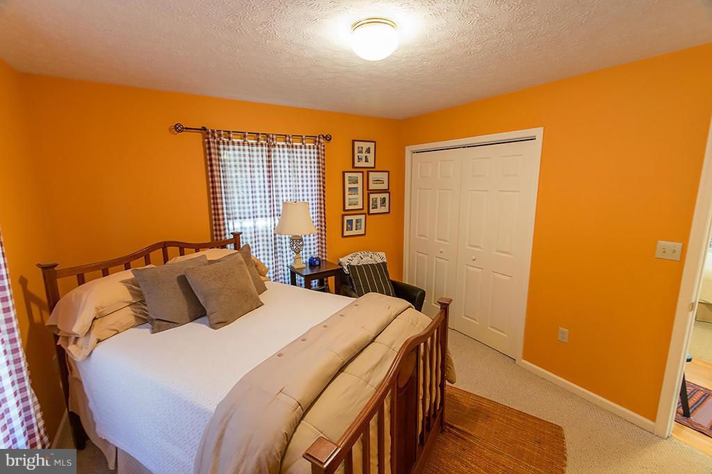 BEAVER DAM WOODS - Residential