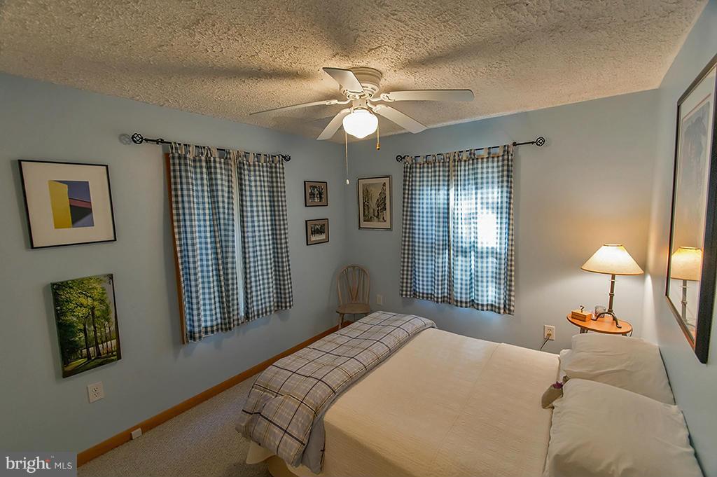 BEAVER DAM WOODS - Residential