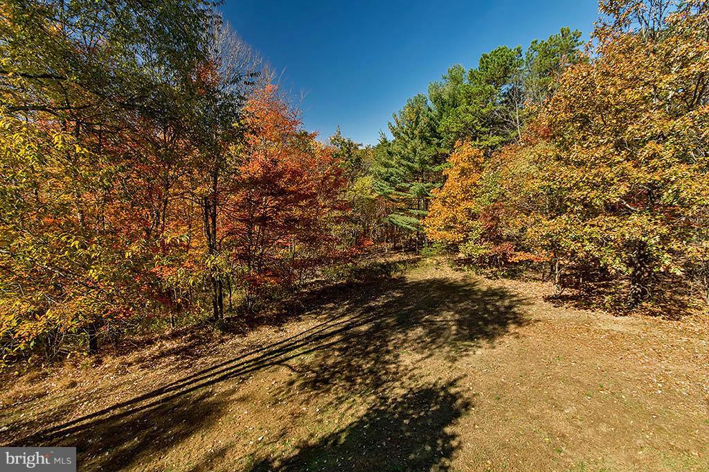 BEAVER DAM WOODS - Residential