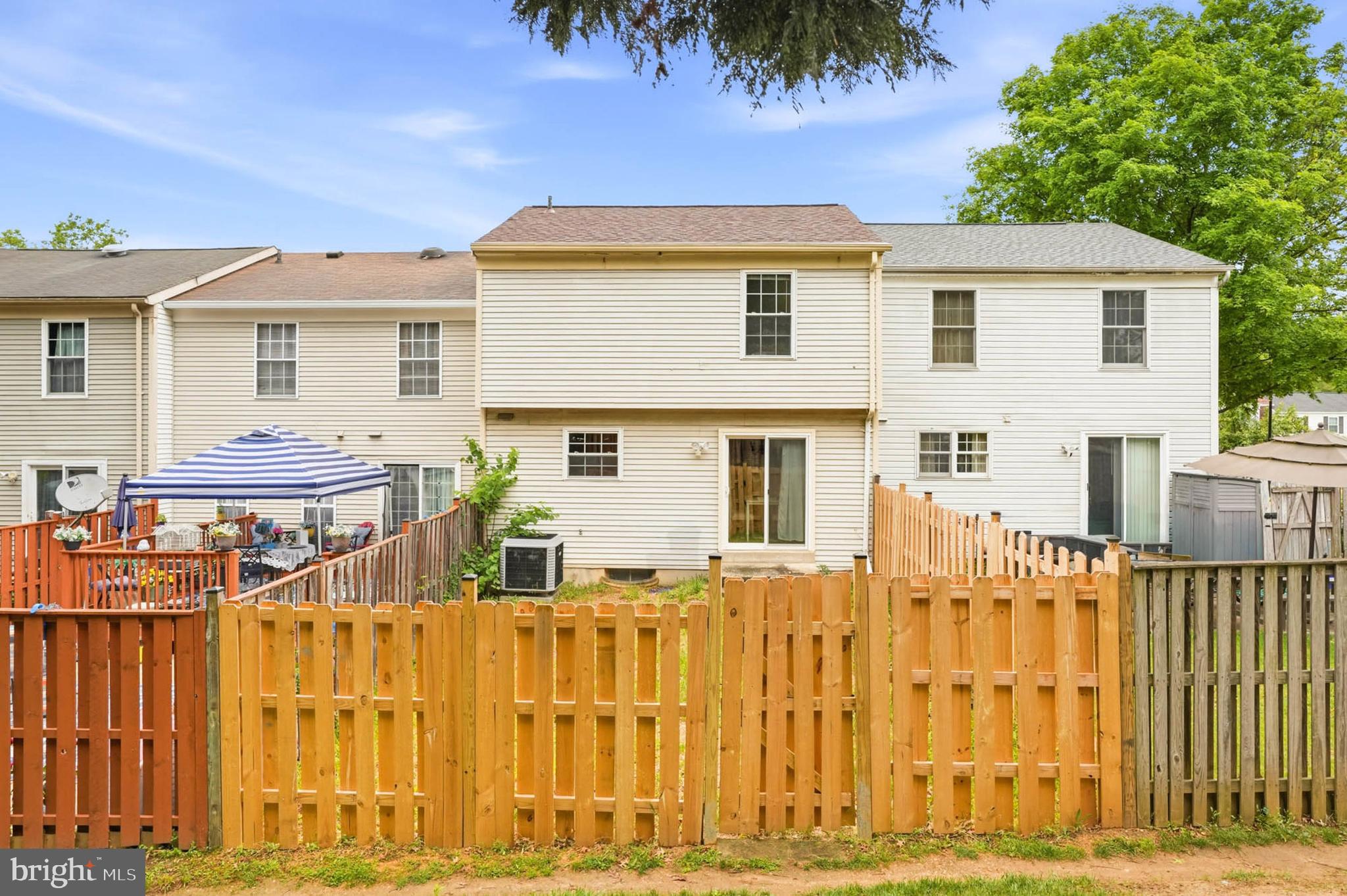 CASTLEGATE - Residential