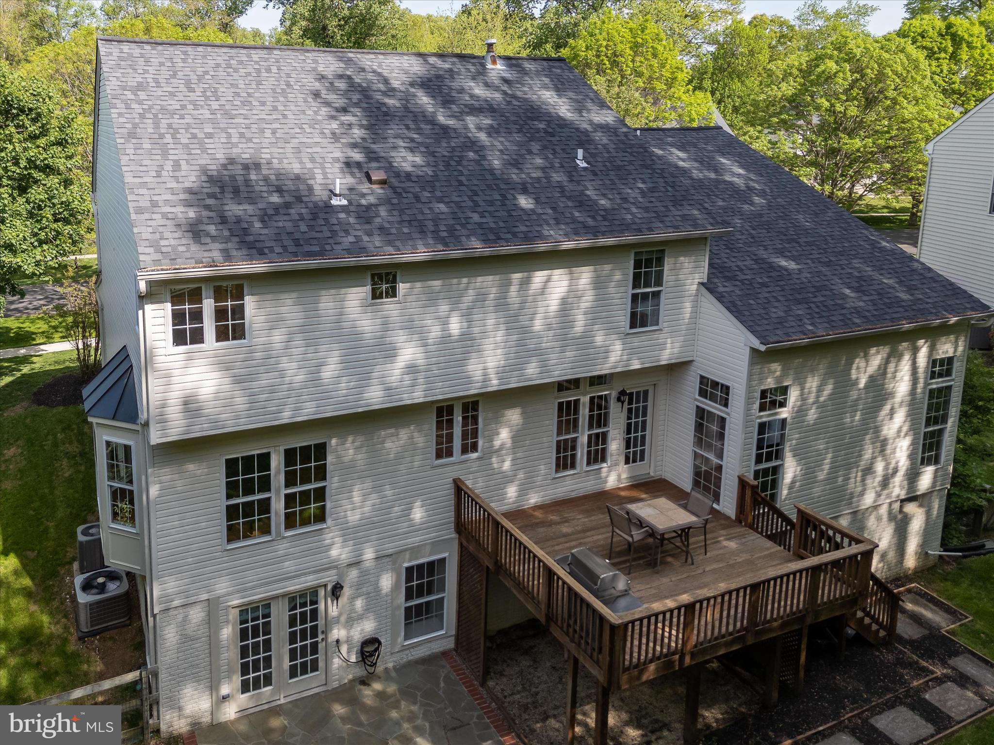 OATLAND FARM - Residential