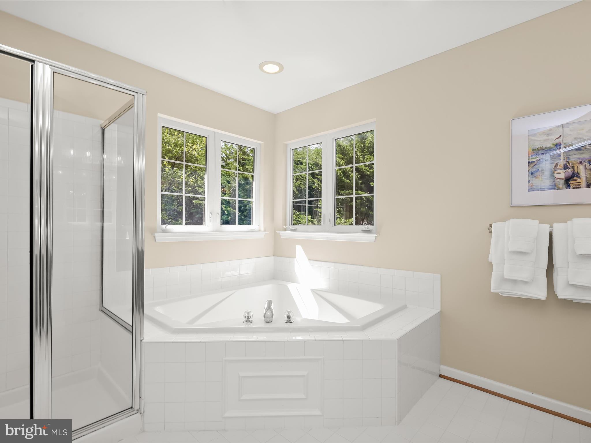 OATLAND FARM - Residential