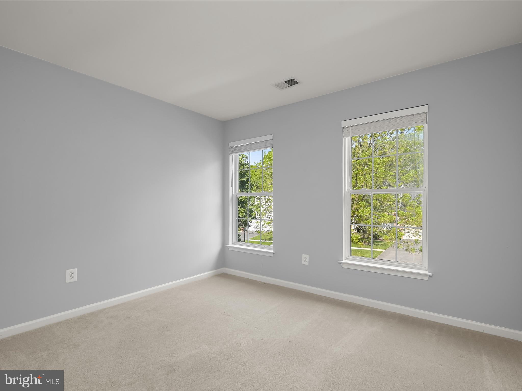 OATLAND FARM - Residential