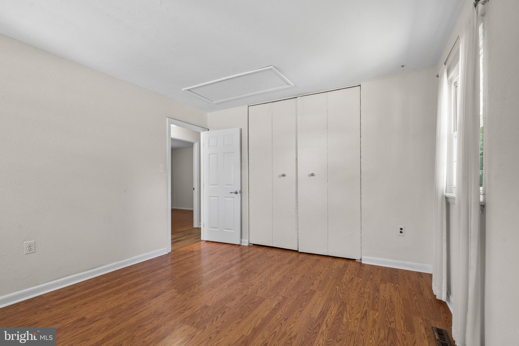 VALLEYWOOD - Residential