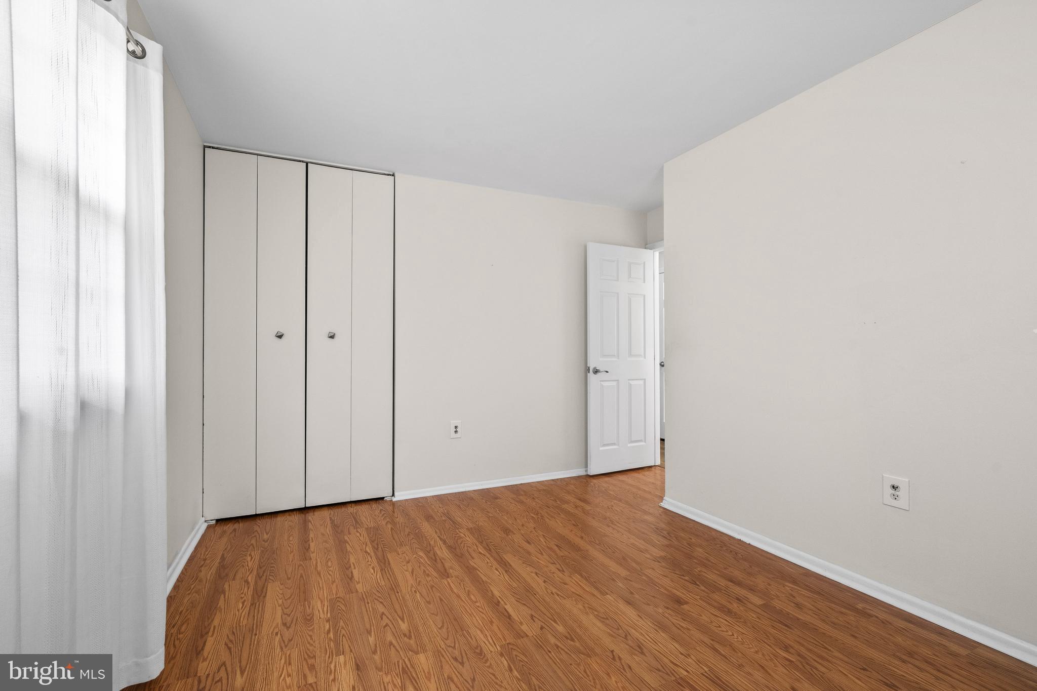 VALLEYWOOD - Residential