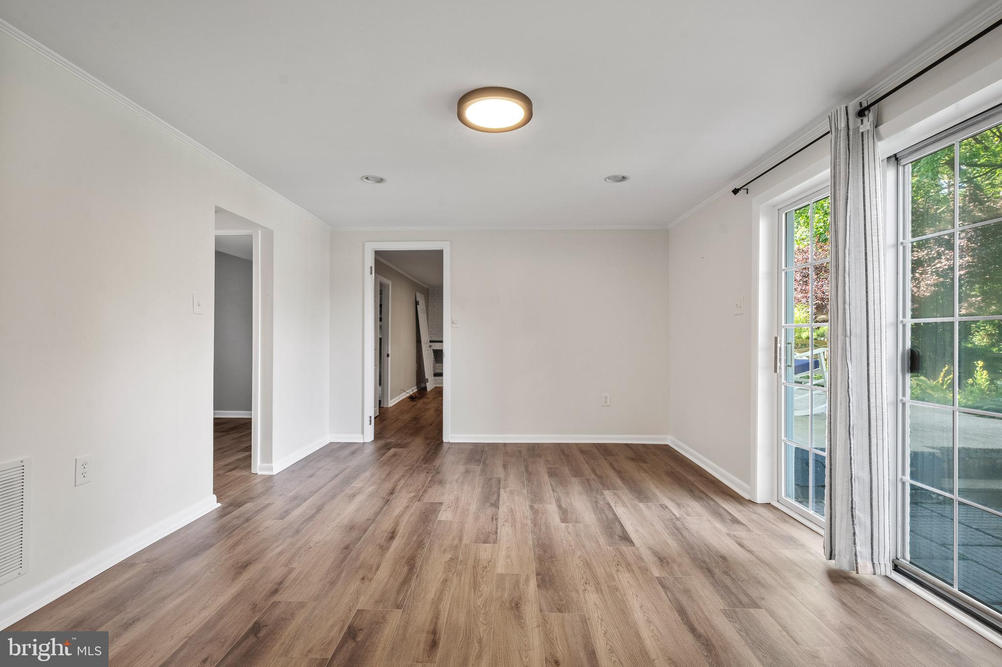 VALLEYWOOD - Residential