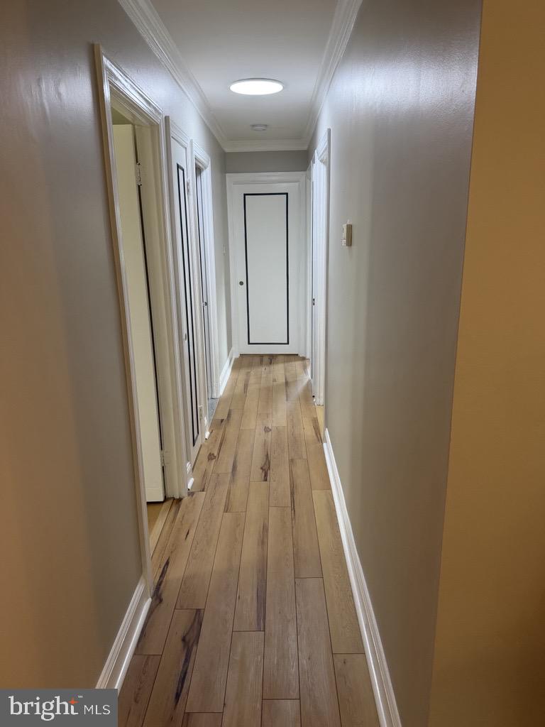 4140 POINT HOLLOW LN